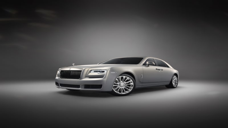 Rolls-Royce shows off commemorative Silver Ghost — with actual silver